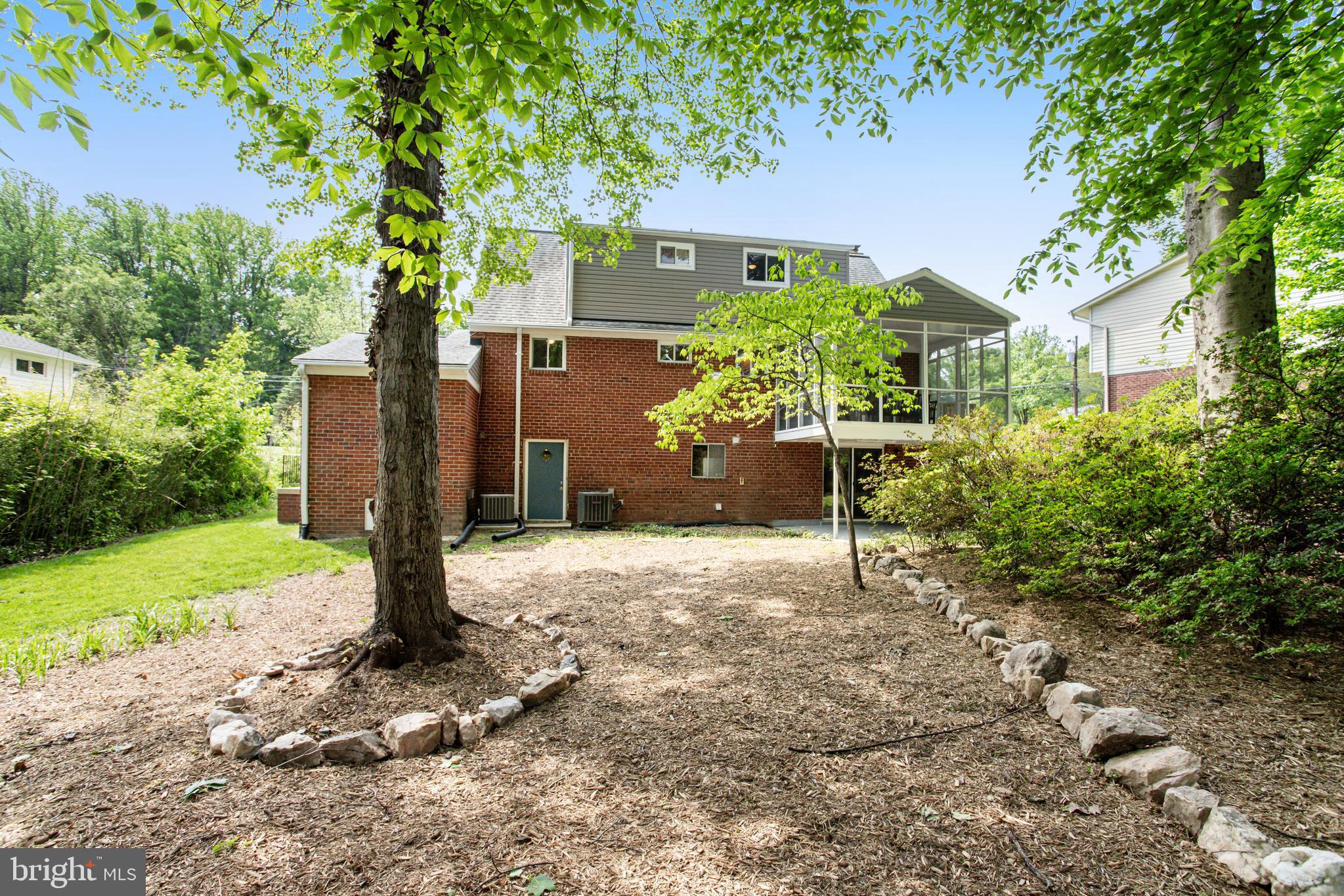 8802 Parliament Drive Springfield, VA 22151 - Photo 42 of 47