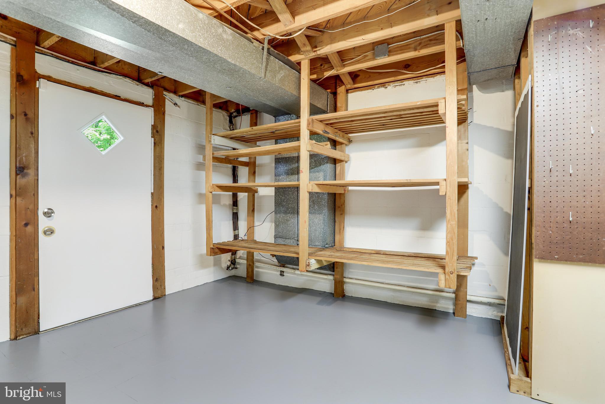 8802 Parliament Drive Springfield, VA 22151 - Photo 47 of 47 Workshop with Door Leading to Back Yard