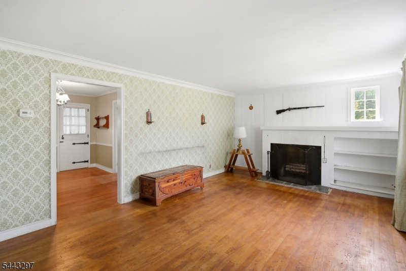180 Milltown Road Springfield, NJ 07081 - Photo 5 of 27