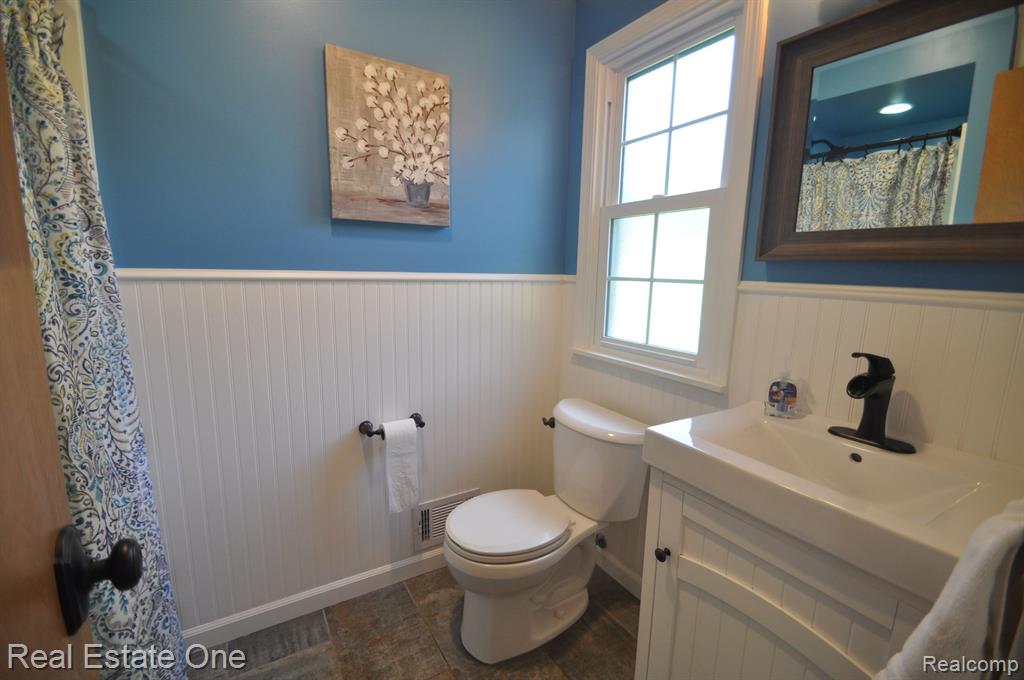 36 Wimberly Drive Rochester Hills, MI 48306 - Photo 19 of 41
