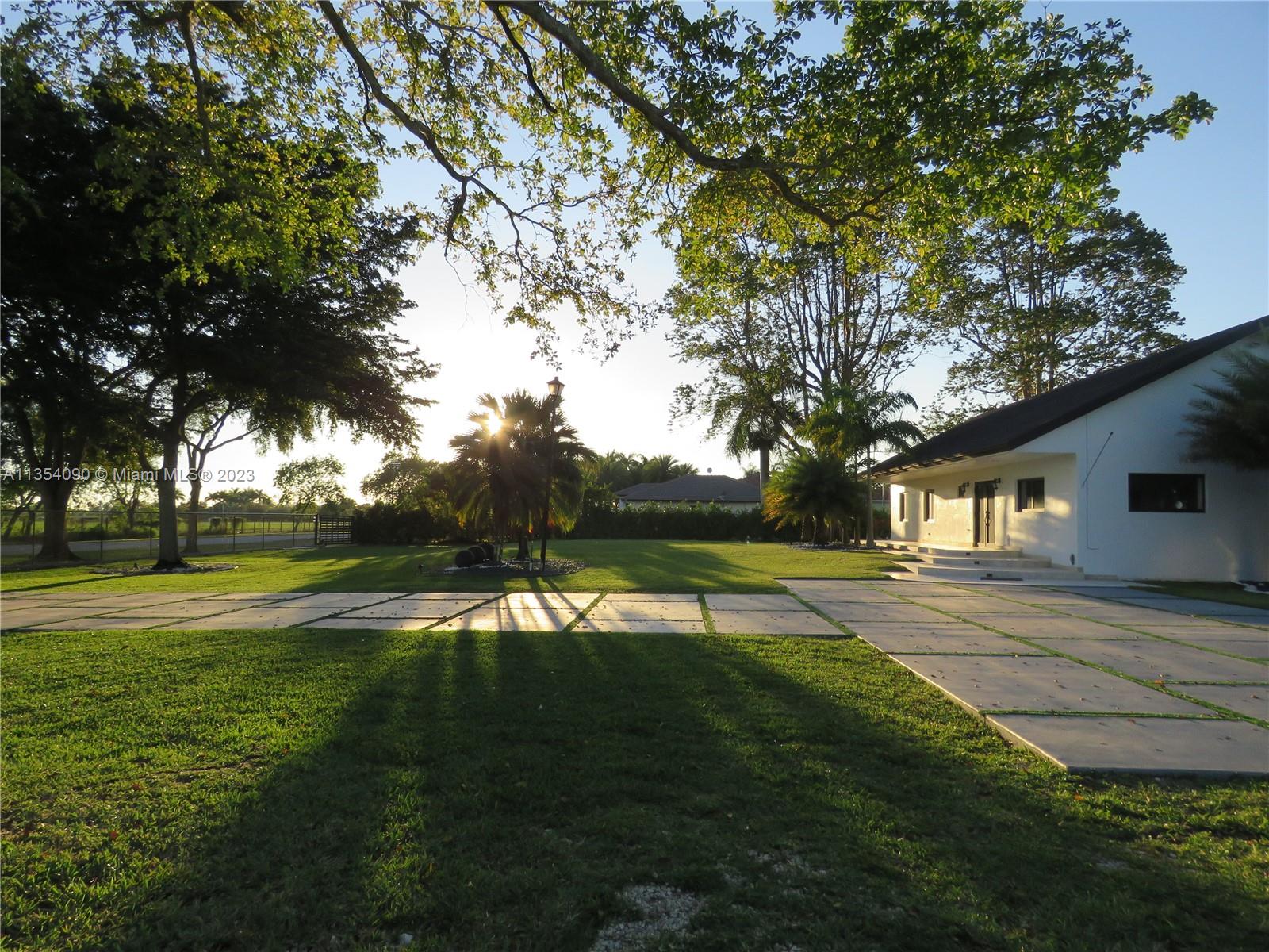 Redlands Homestead, FL 33031 - Photo 6 of 56