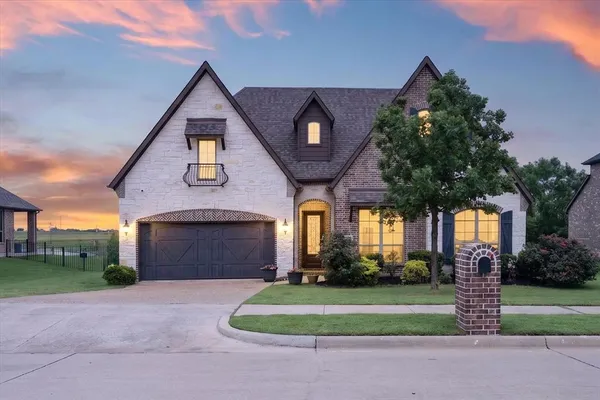 $725,000 | 1129 Stone Bridge Pass, Gunter, TX 75058