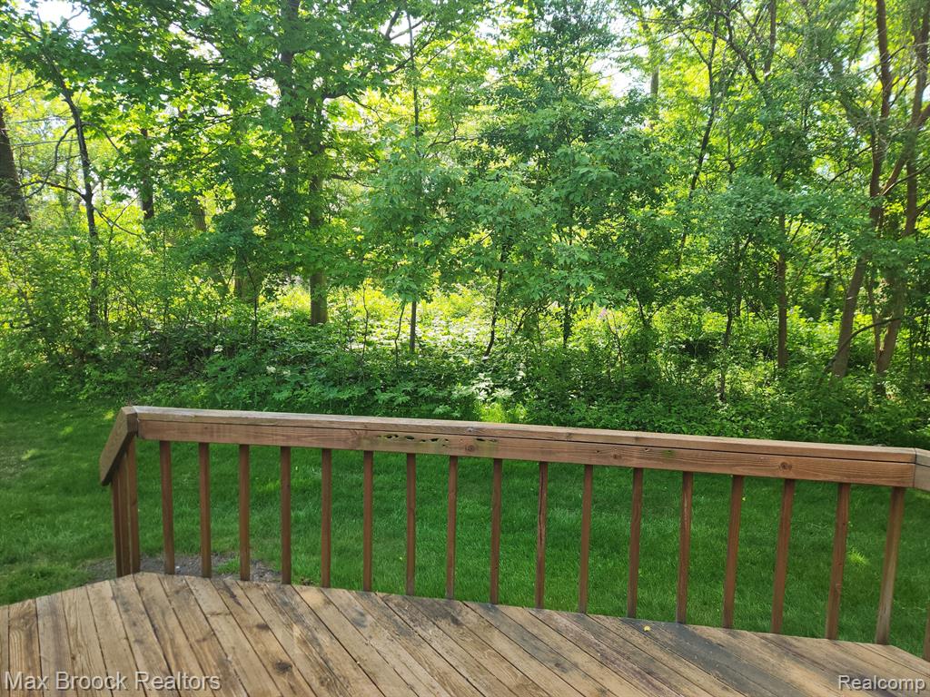1908 Christy Court Rochester Hills, MI 48309 - Photo 20 of 23 Gallery Image 20