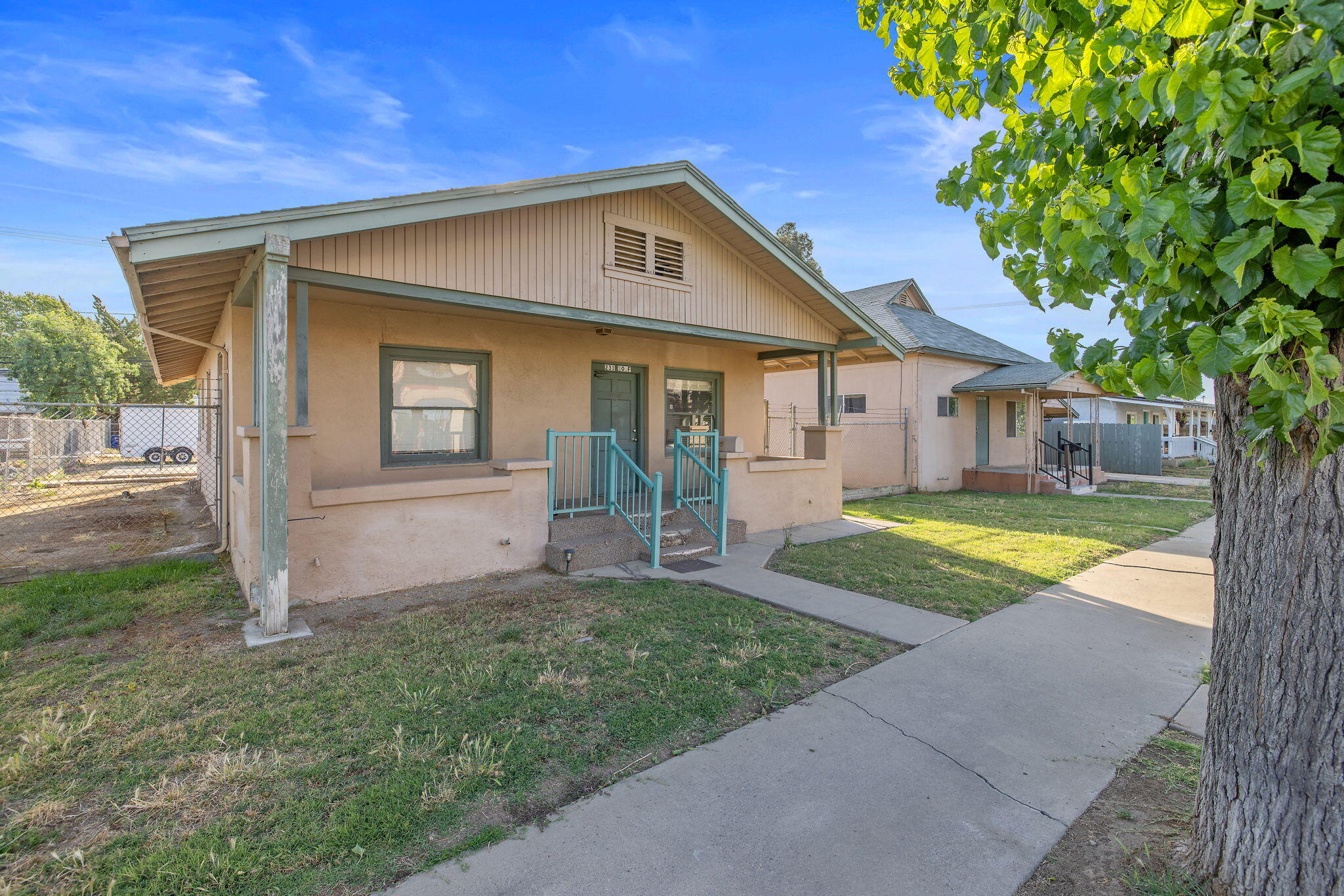 231 South F Street Exeter, CA 93221 - Photo 2 of 29 2-web-or-mls-713A7098
