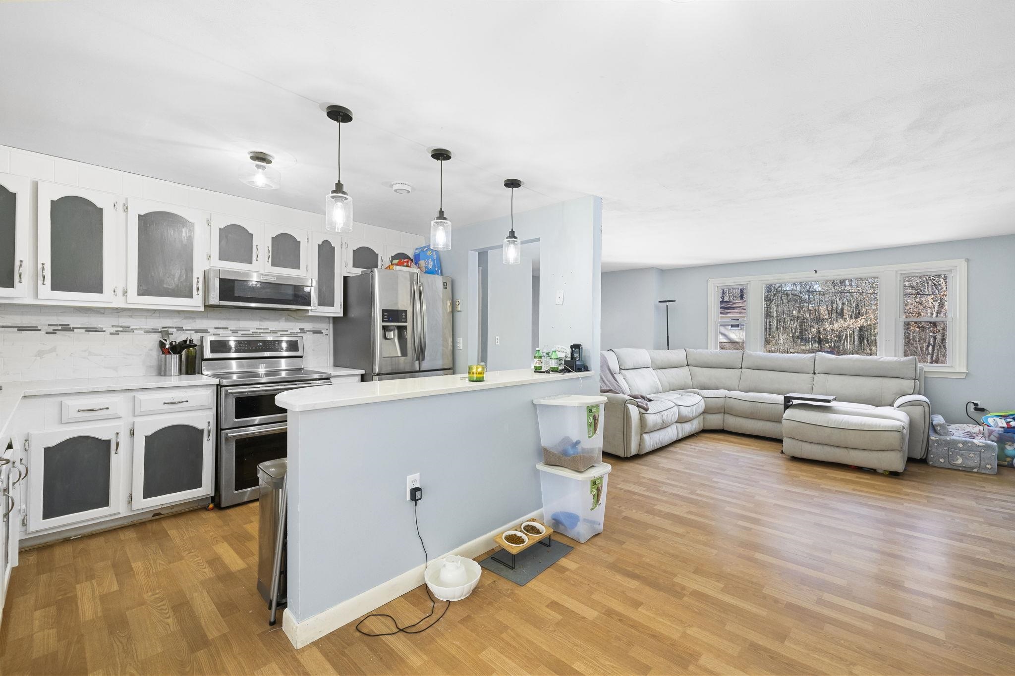 7 Fuller Drive Hudson, NH 03051 - Photo 27 of 28