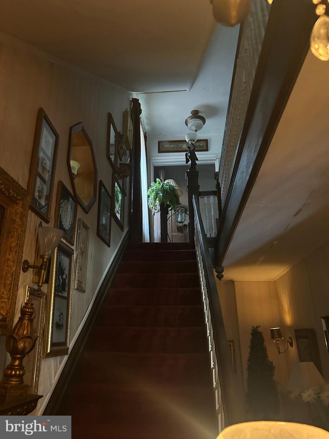 411 Main Street Hellertown, PA 18055 - Photo 4 of 11