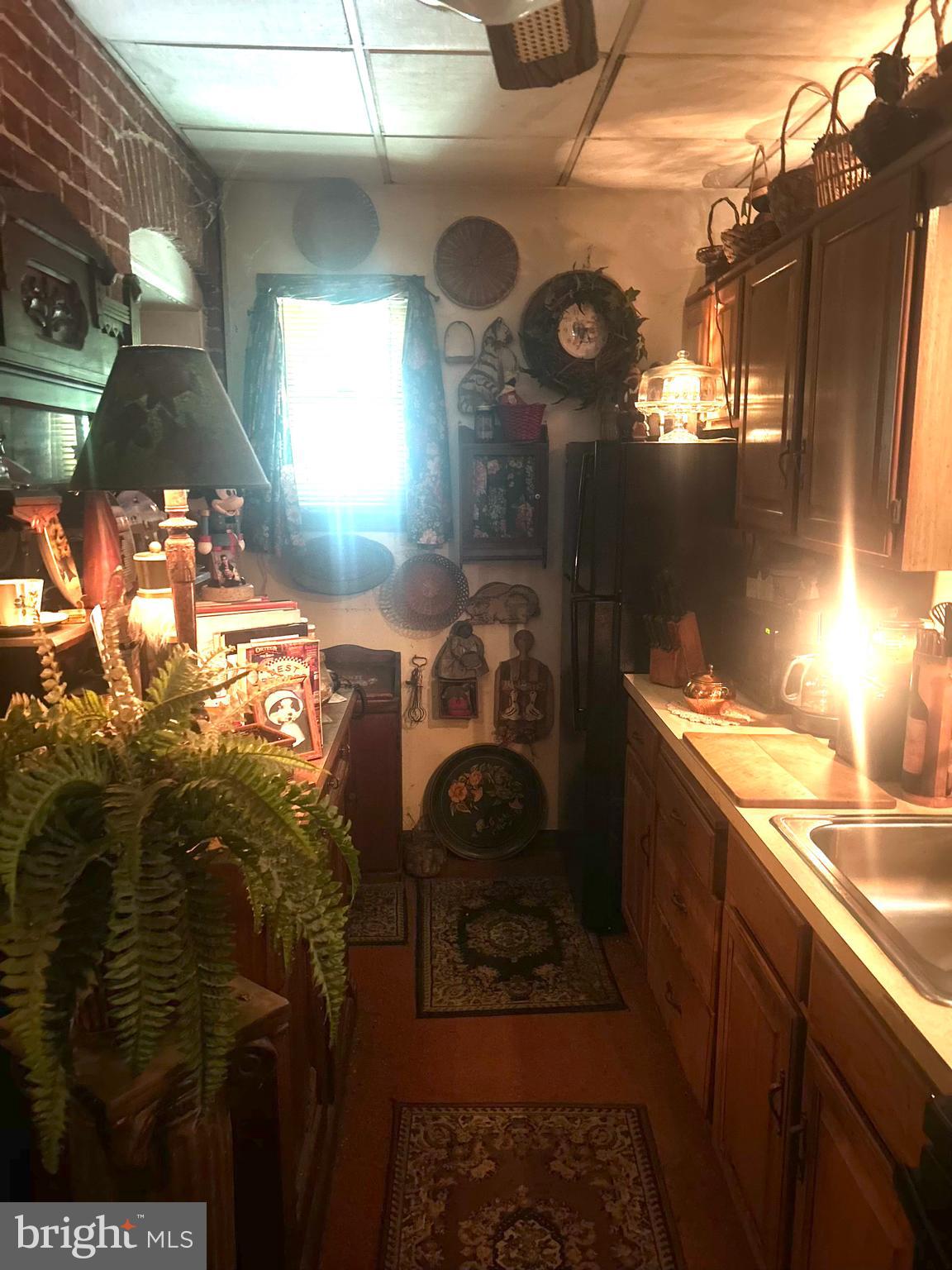 411 Main Street Hellertown, PA 18055 - Photo 9 of 11