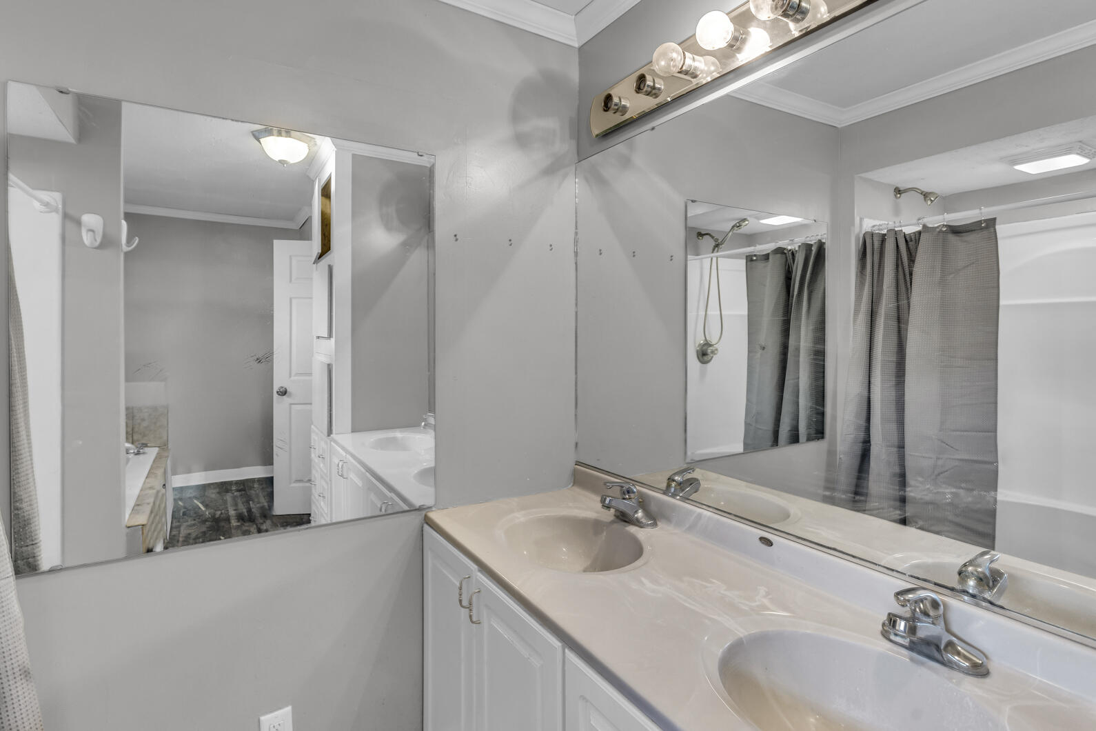8460 King Road Parma, MI 49269 - Photo 25 of 35 0N0A7708
