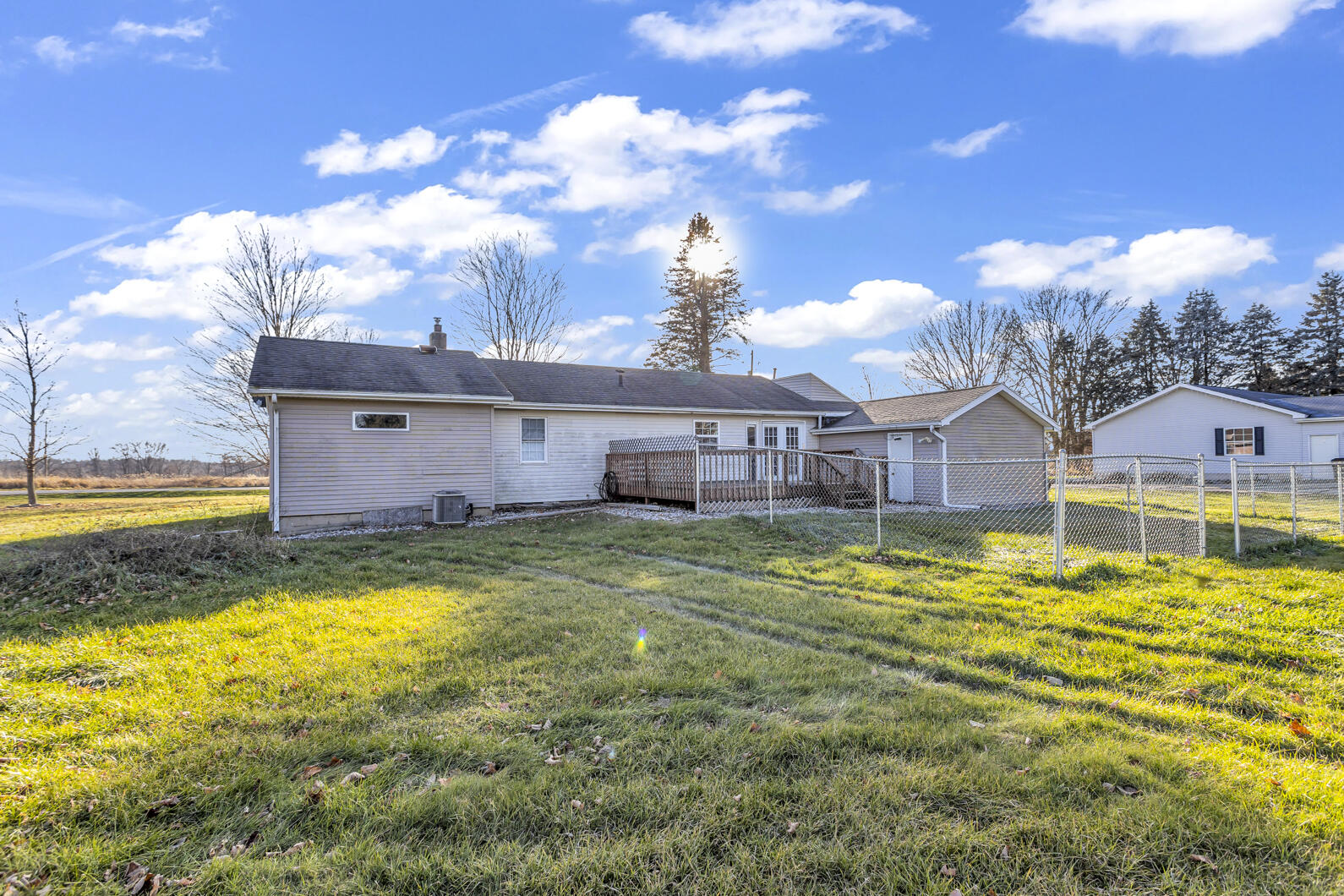 8460 King Road Parma, MI 49269 - Photo 33 of 35 0N0A7633