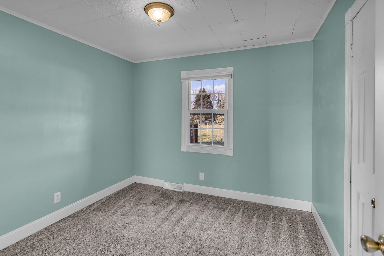 8460 King Road Parma, MI 49269 - Photo 6 of 35 0N0A7687