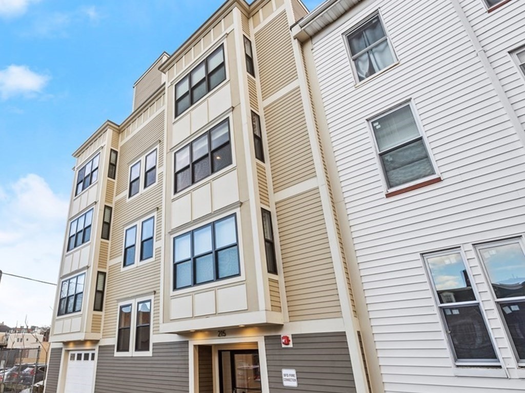 215 Athens Street, Unit 4 Boston, MA 02127 - Photo 14 of 15 a view of a building