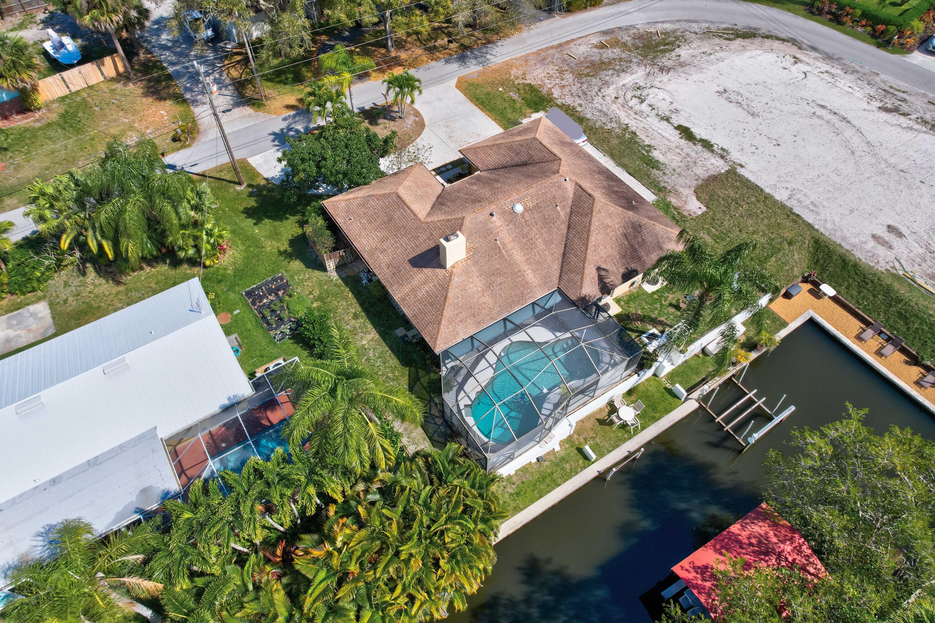 9524 Southeast Cove Point Street Jupiter, FL 33469 - Photo 54 of 58 Aerial of property