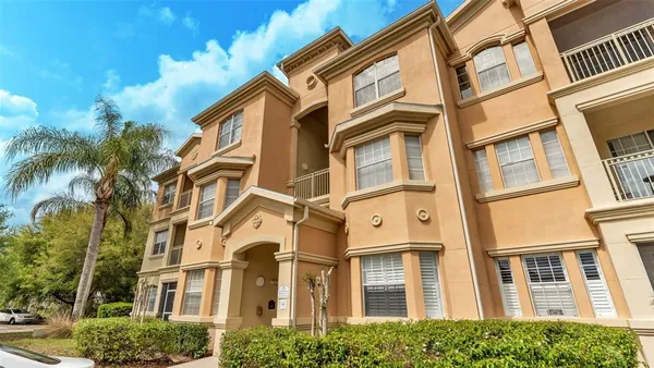 $168,990 | 412 Terrace Ridge Circle, Unit 412, Davenport, FL 33896