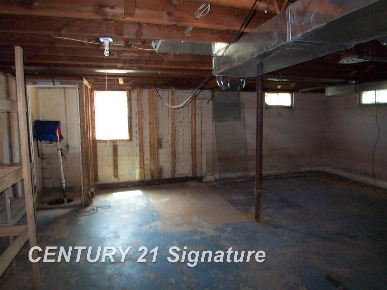 6367 Turner Road Flushing, MI 48433 - Photo 20 of 34