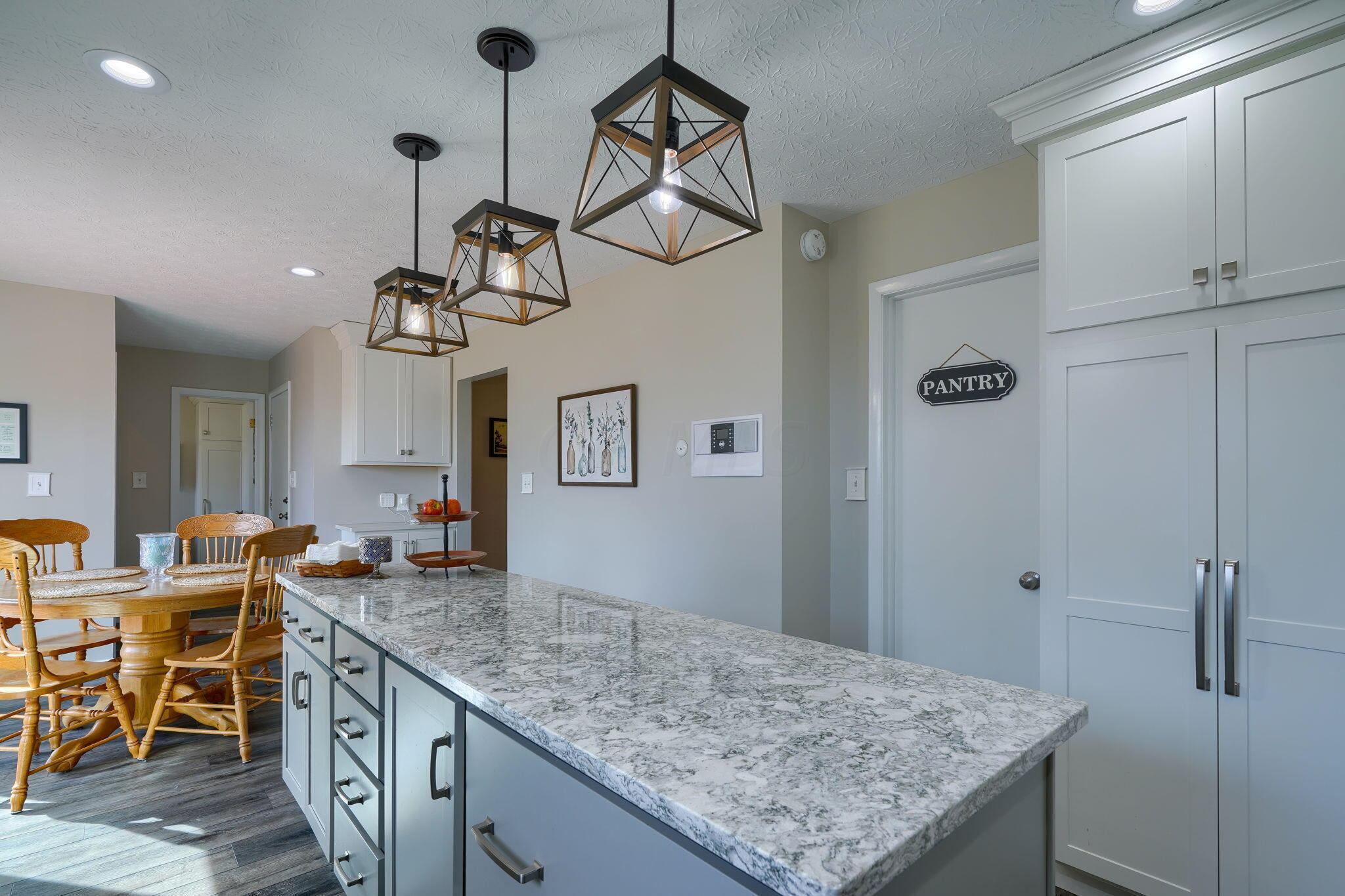1360 Heister Road Northwest Lancaster, OH 43130 - Photo 14 of 63 Kitchen