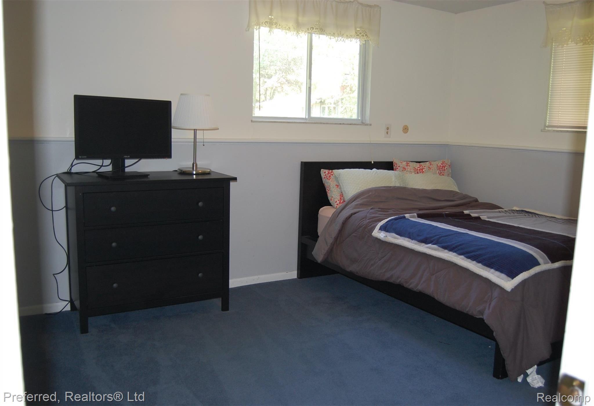 3568 Golfside Road Ypsilanti, MI 48197 - Photo 18 of 25 Bedroom