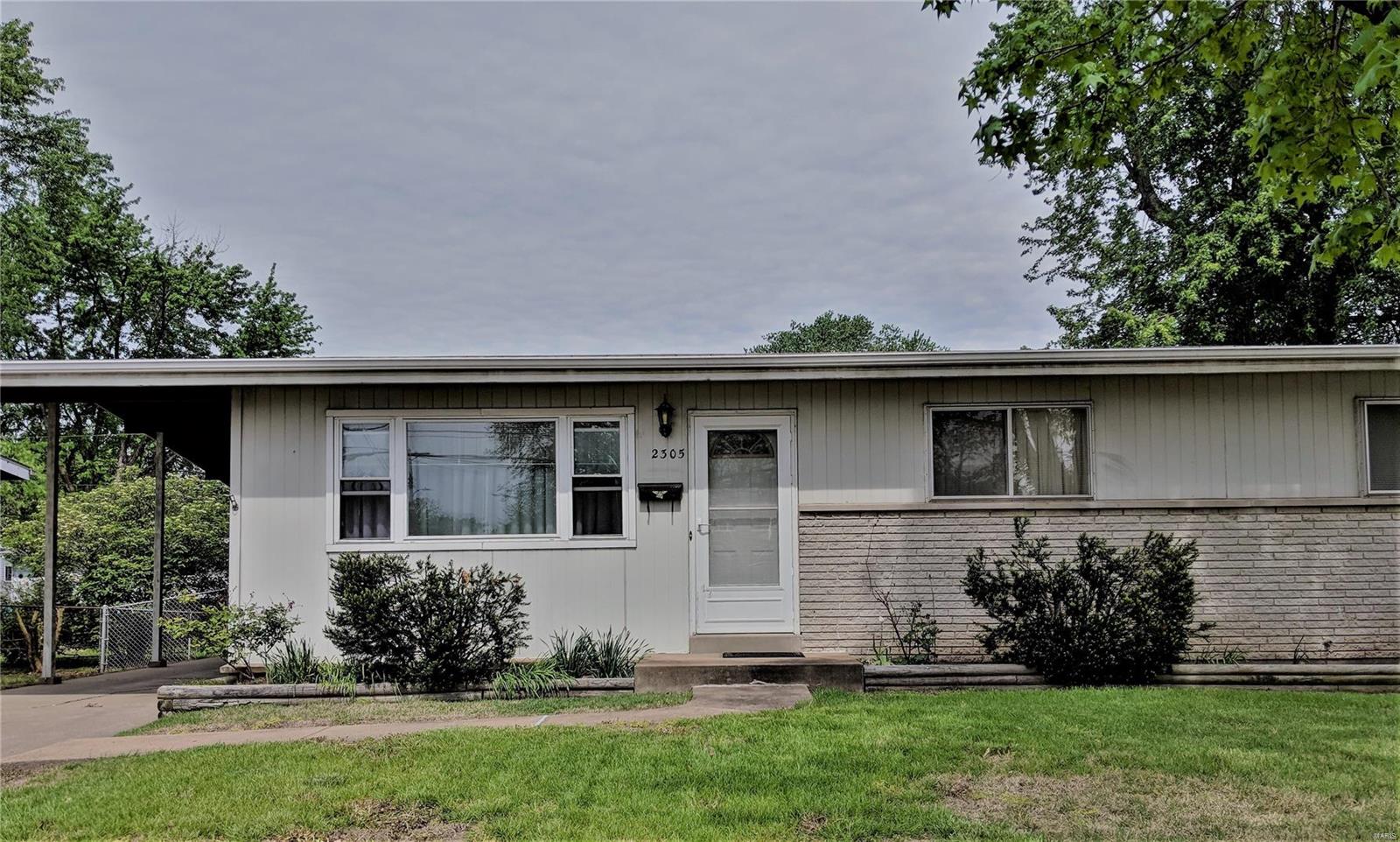 2305 Patterson Road Florissant, MO 63031 - Photo 1 of 18 Gallery Image 1