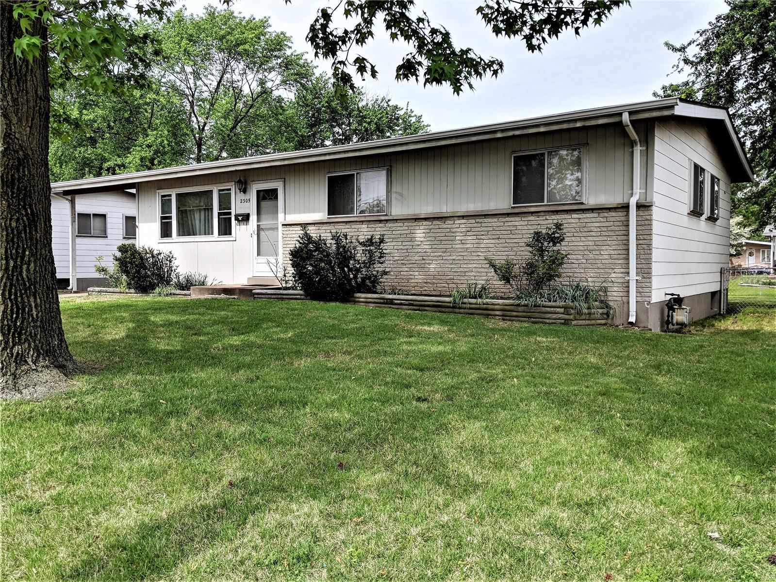 2305 Patterson Road Florissant, MO 63031 - Photo 18 of 18 Gallery Image 18