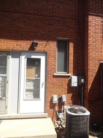 9038 Niles Center Road Skokie, IL 60076 - Photo 2 of 17