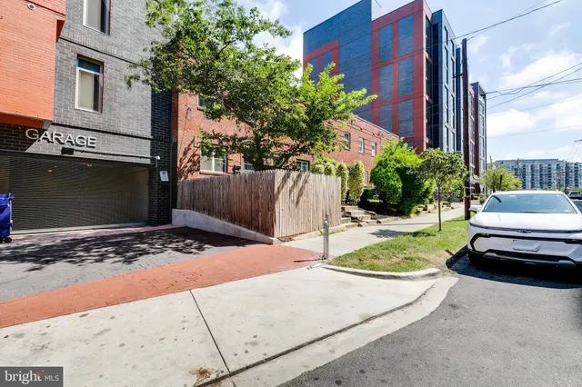 a view of a backyard of the house