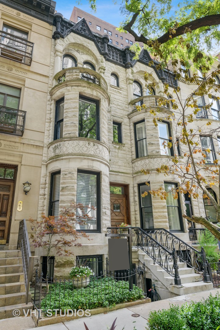 49 East Bellevue Place Chicago, IL 60611 - Photo 1 of 1