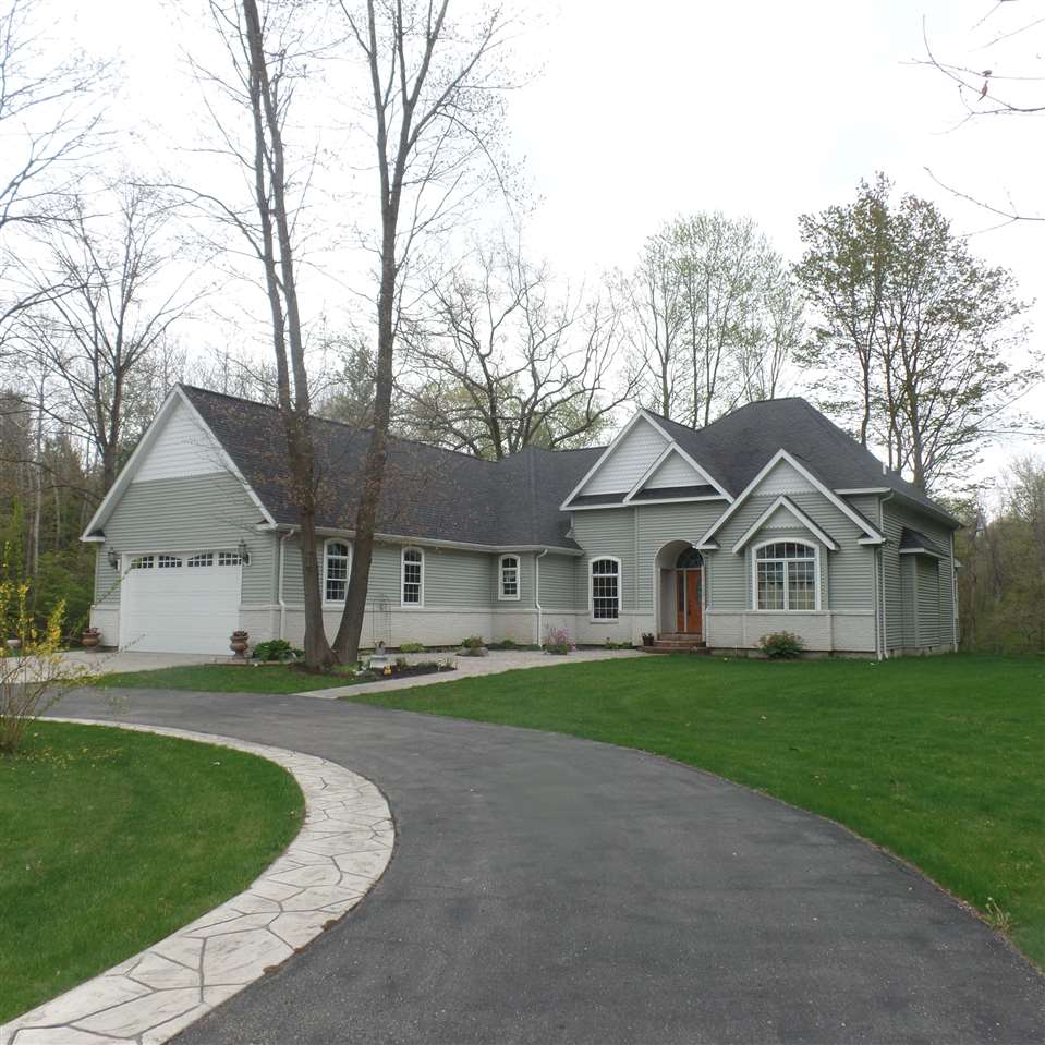 5033 Salt River Road Shepherd, MI 48883 - Photo 55 of 78 1816326-54.JPG