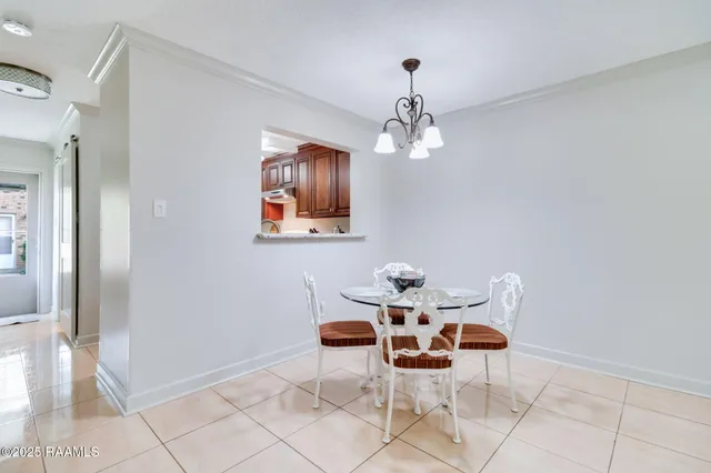 $172,500 | 209 Long Plantation Boulevard, Unit A, Lafayette, LA 70508