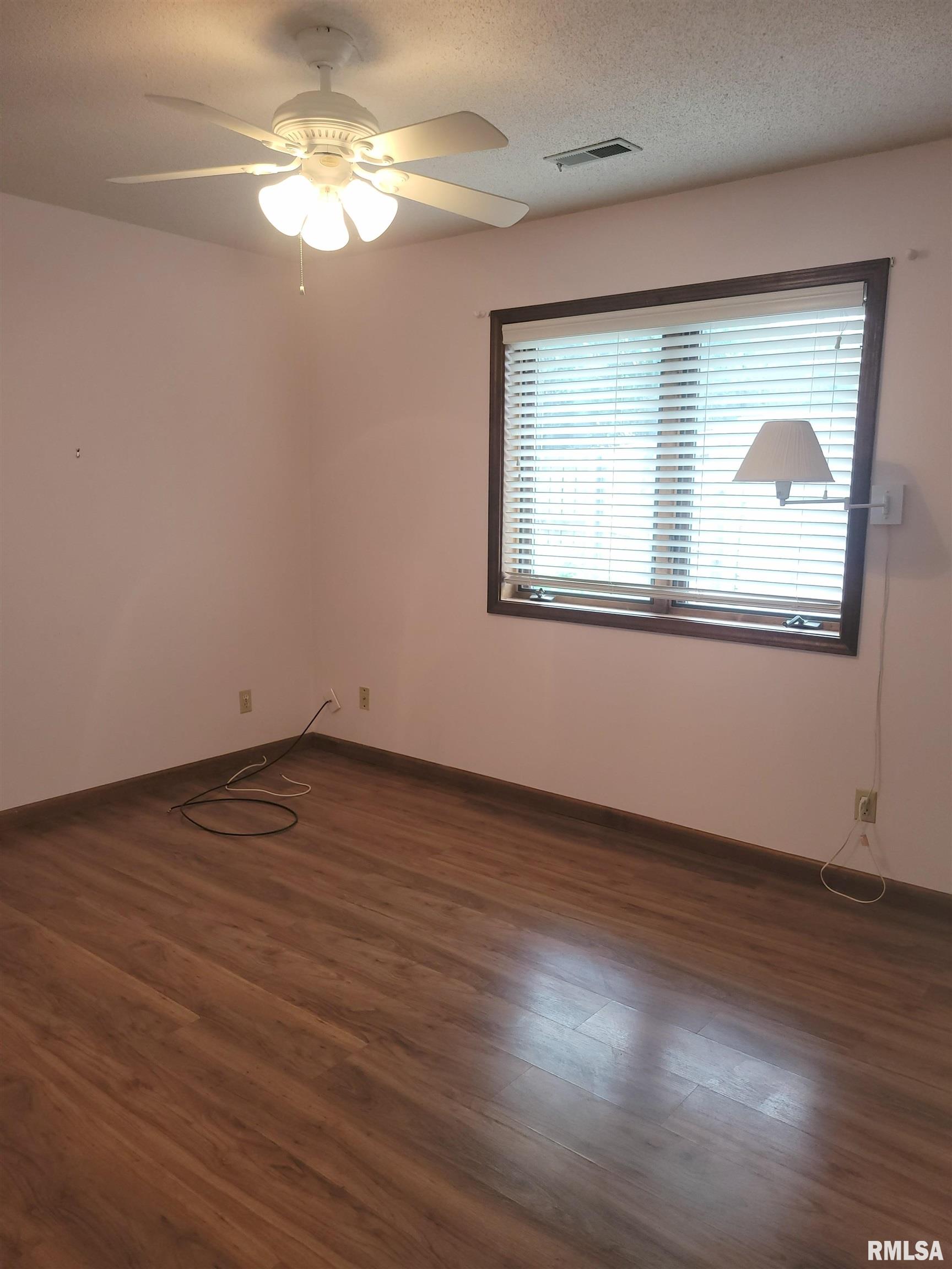 120 Agustus Lane Springfield, IL 62703 - Photo 19 of 24
