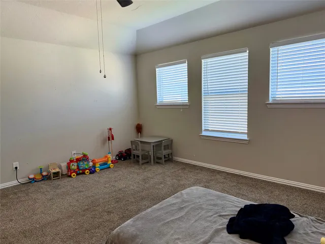 $369,000 | 210 Woodside Court, Clute, TX 77531