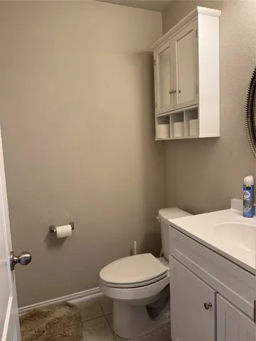 $369,000 | 210 Woodside Court, Clute, TX 77531