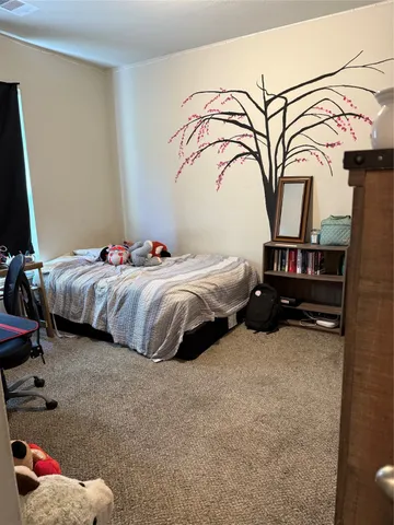 $369,000 | 210 Woodside Court, Clute, TX 77531