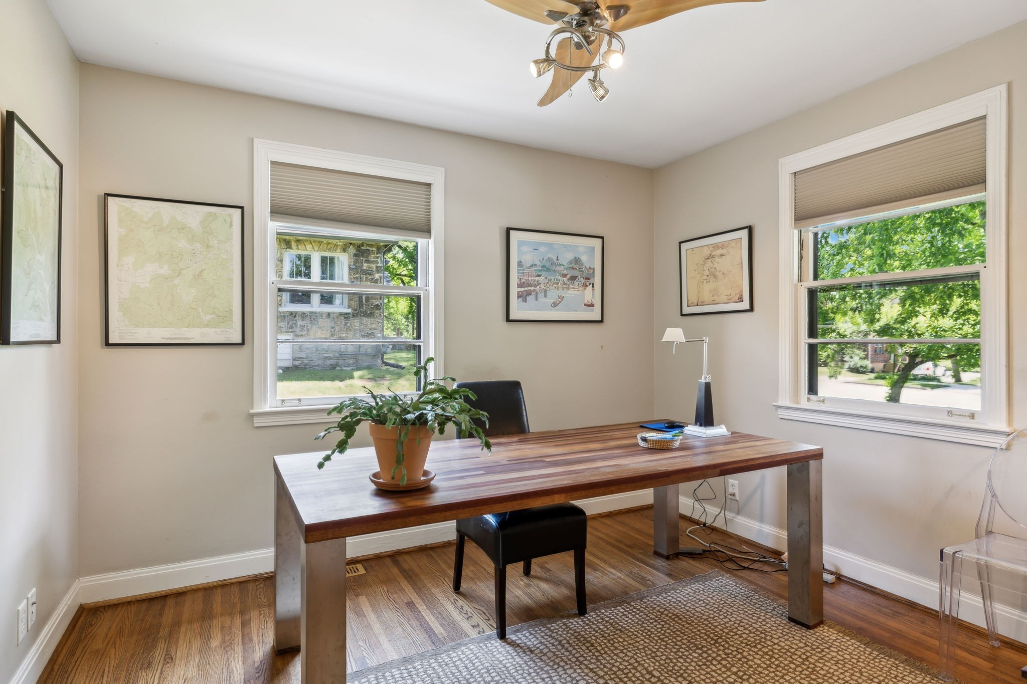 4202 Murphy Road Nashville, TN 37209 - Photo 11 of 34 a view of a workspace room with furniture and window