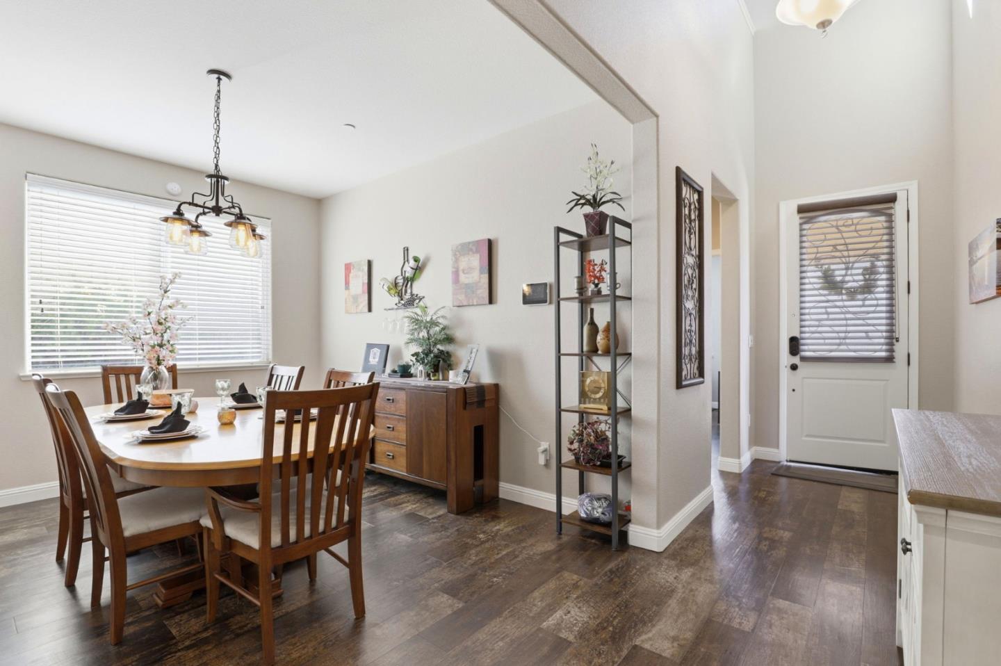 9554 Rodeo Drive Gilroy, CA 95020 - Photo 13 of 35