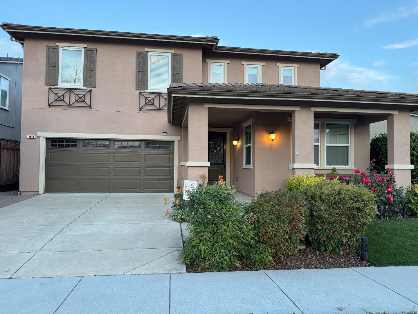 9554 Rodeo Drive Gilroy, CA 95020 - Photo 4 of 35