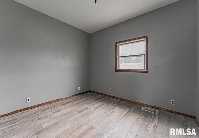 $79,900 | 319 North Adams Street, Lincoln, IL 62656