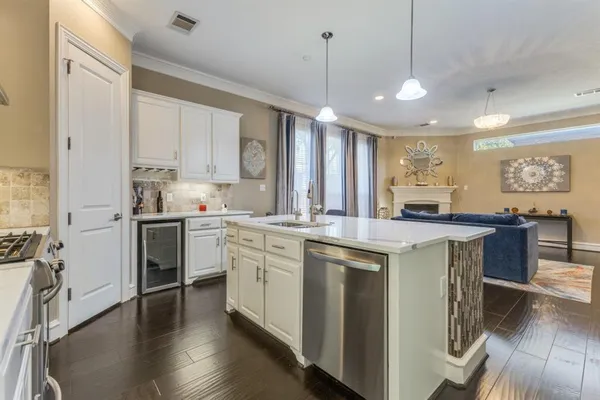 $830,000 | 4931 Homer Street, Dallas, TX 75206
