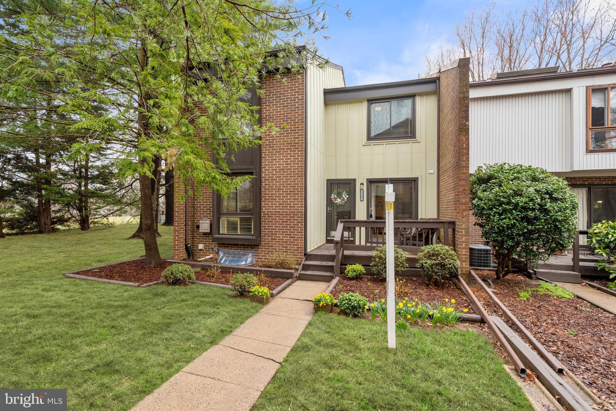 2123 Colts Neck Court Reston, VA 20191 - Photo 1 of 31 Gallery Image 1