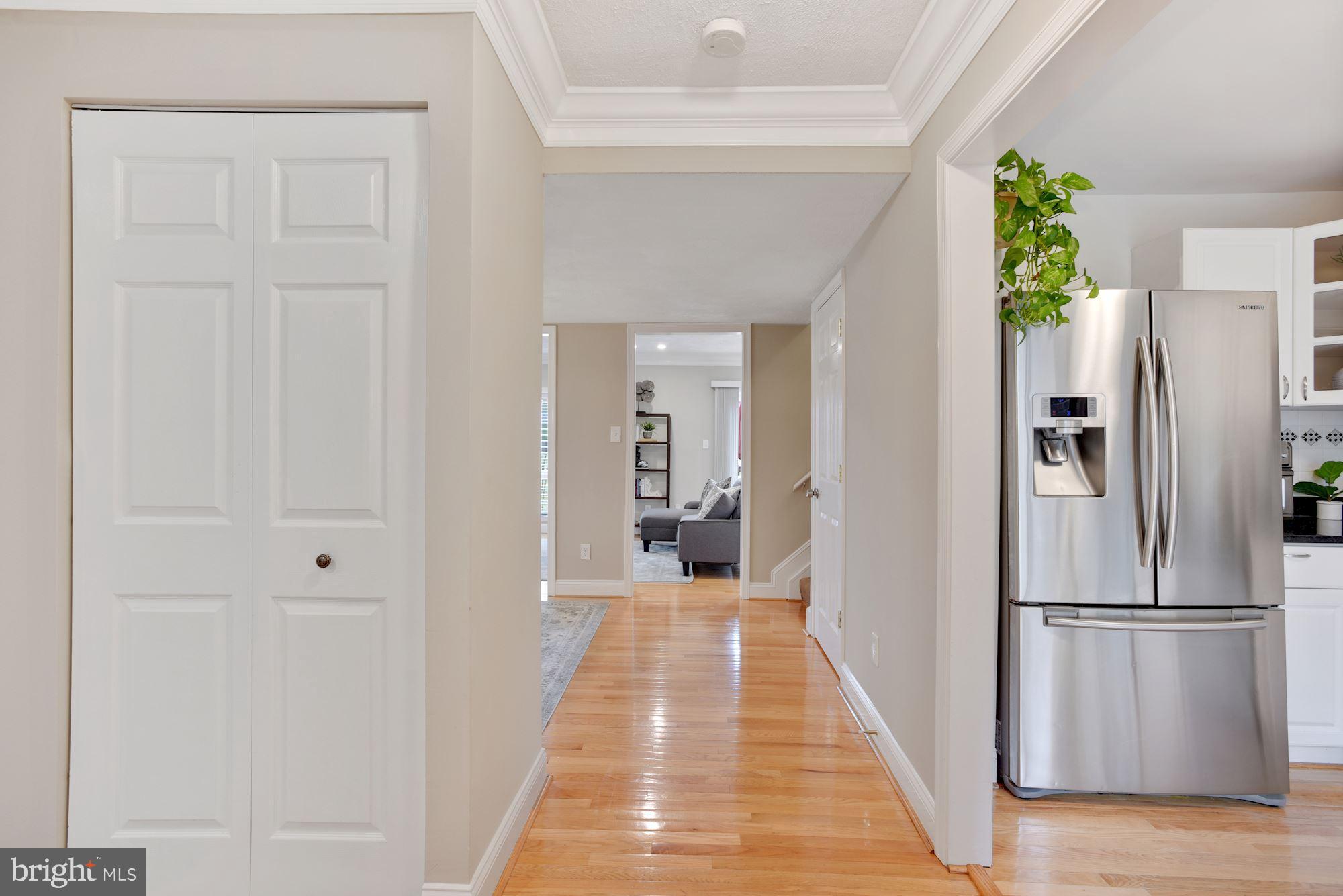 2123 Colts Neck Court Reston, VA 20191 - Photo 12 of 31 Gallery Image 12