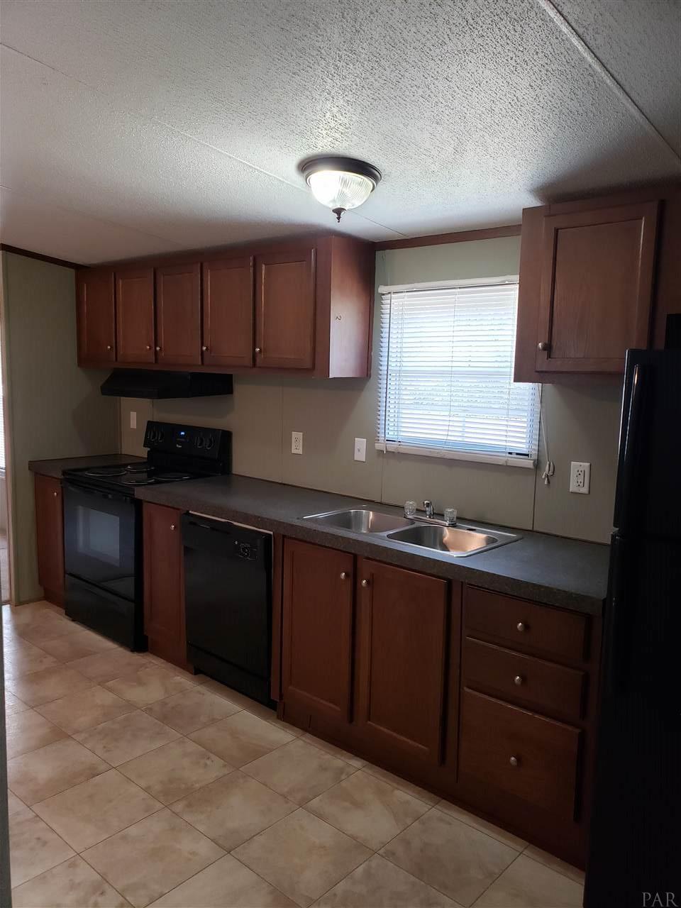 2149 Bergren Road Gulf Breeze, FL 32563 - Photo 9 of 44 Gallery Image 9