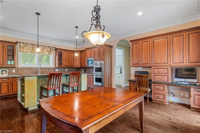 $975,000 | 5603 Monk Court, Summerfield, NC 27358