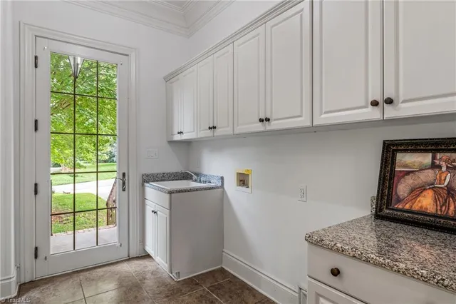 $975,000 | 5603 Monk Court, Summerfield, NC 27358