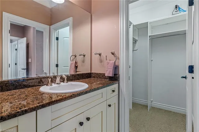 $975,000 | 5603 Monk Court, Summerfield, NC 27358