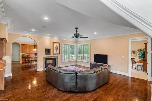 $975,000 | 5603 Monk Court, Summerfield, NC 27358