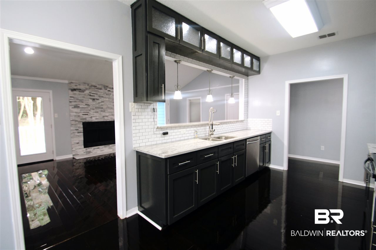 6626 Cherry Pointe Court Mobile, AL 36695 - Photo 5 of 19