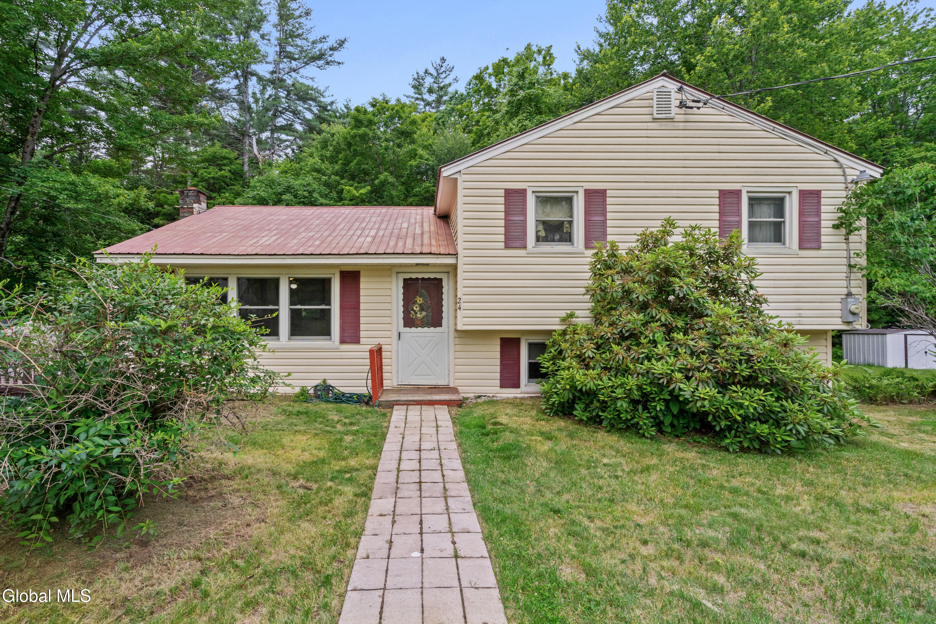 24 Hack Road Corinth, NY 12822 - Photo 3 of 45 3-print-24-hack-rd