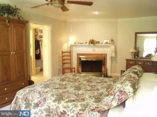 416 North Tulpehocken Road Reading, PA 19601 - Photo 5 of 6