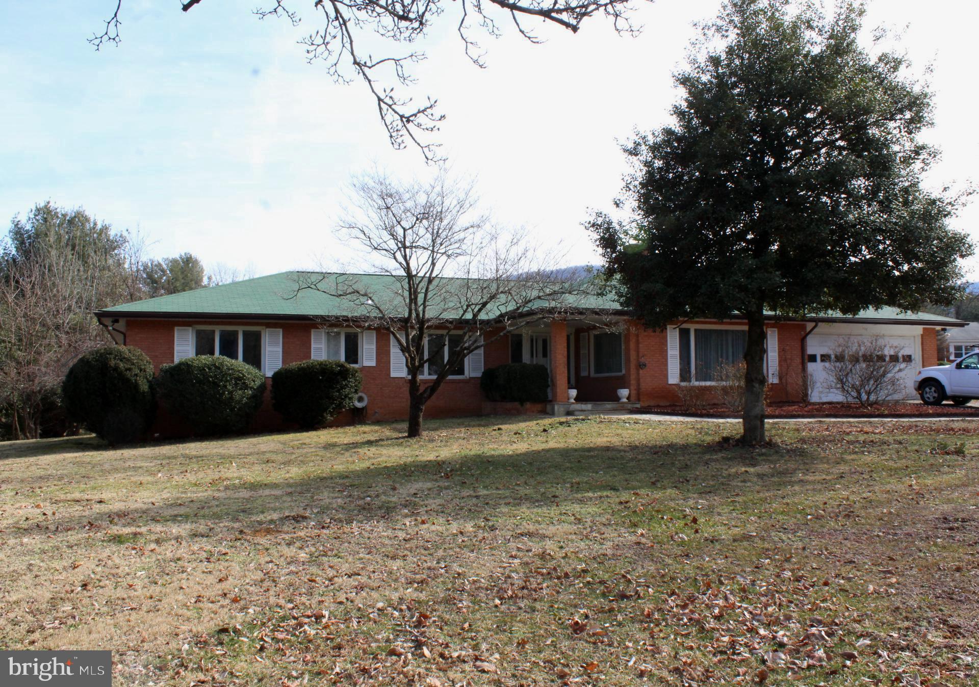 429 Dungadin Road Front Royal, VA 22630 - Photo 23 of 40 Gallery Image 23