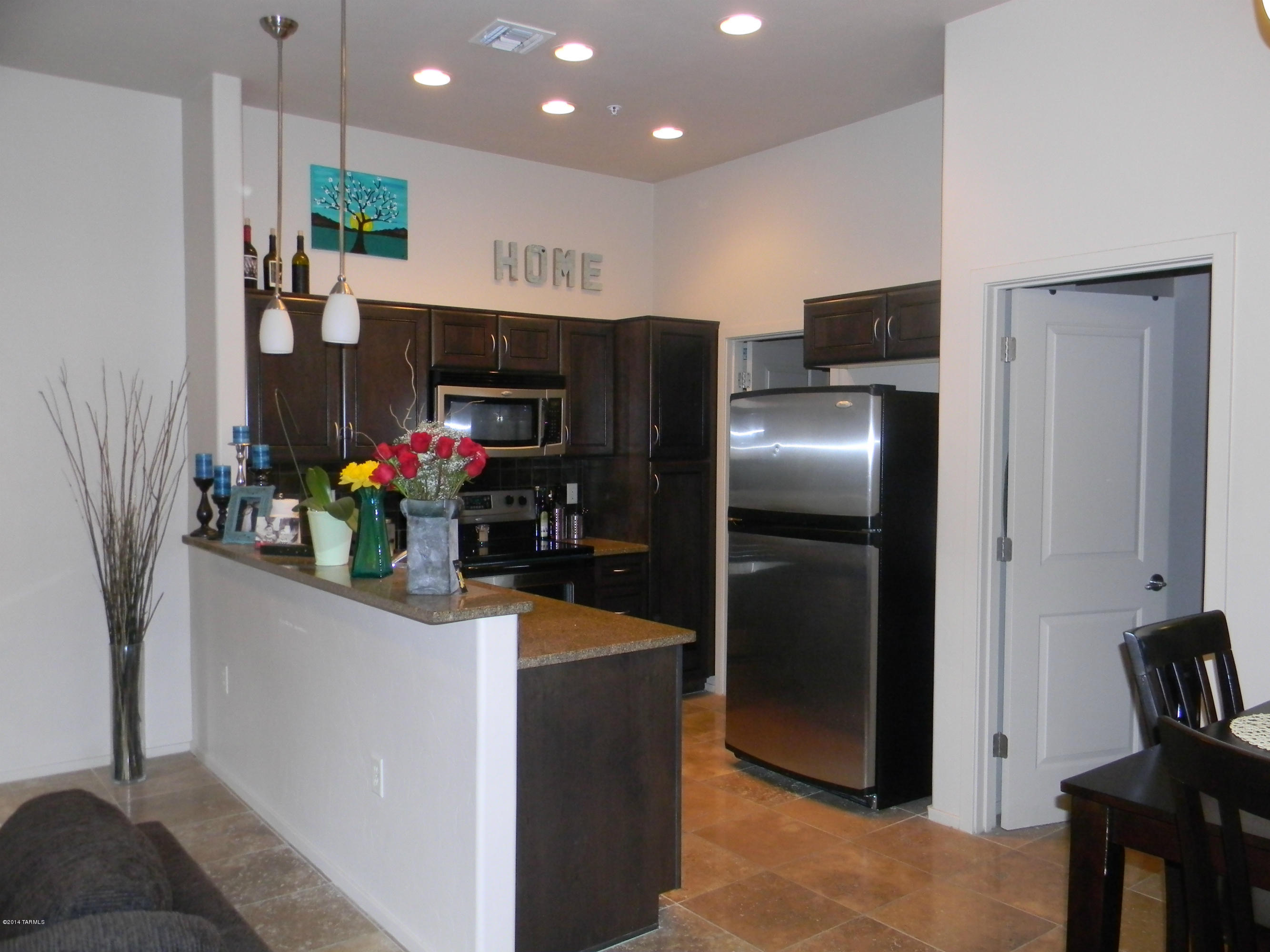 2010 East River Road, Unit 201 Tucson, AZ 85718 - Photo 3 of 8 Gallery Image 3