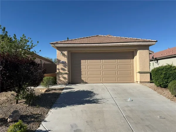 $1,900 | 2747 Lochleven Way, Henderson, NV 89044