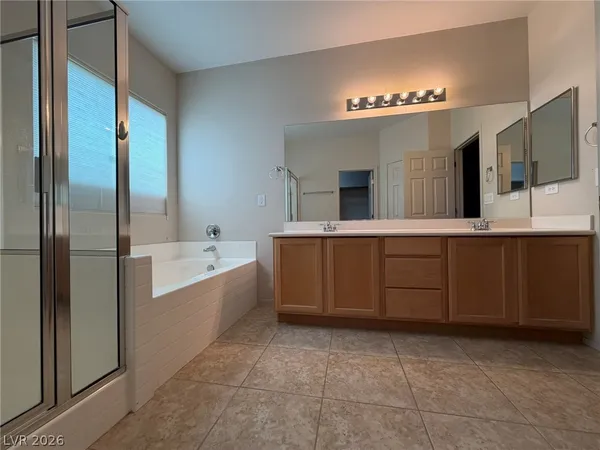 $1,900 | 2747 Lochleven Way, Henderson, NV 89044